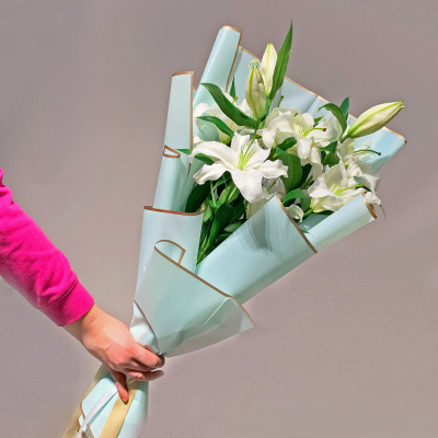 Букет из трех белых лилий №51493-Дв