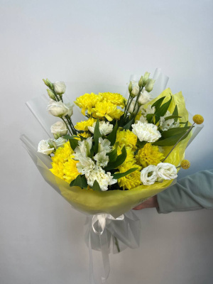Букет"Солнечное утро" с хризантемой