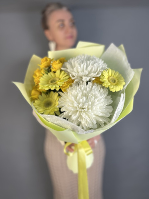 Букет"Ранее утро" с гермини