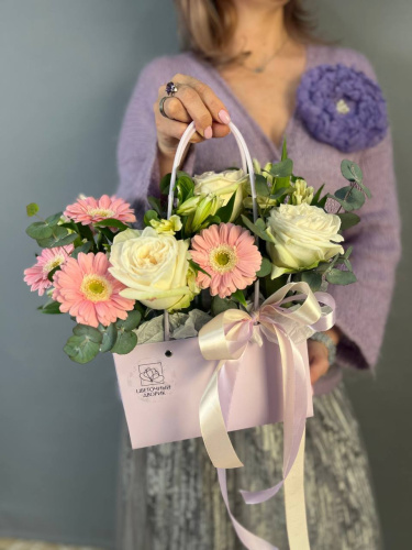 Композиция" Любящее сердце" с гермини