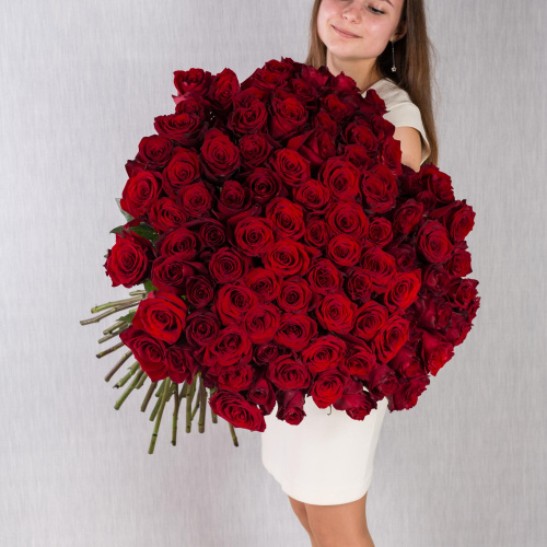 Букет из 101 красной розы 80СМ