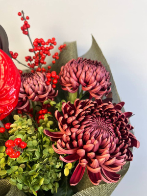 Букет с хризантемой "Мамино тепло"