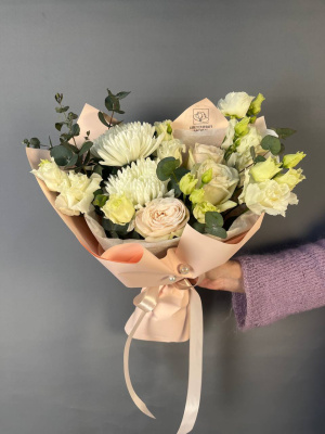 Букет "Розовое счатье" с хризантемой